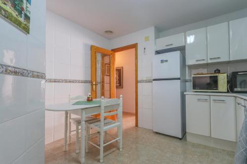 092 - Portus Santa Pola 003 - comfortHOLIDAYS - image 2