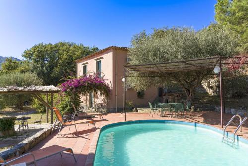 Villa Idyllica in Graniti