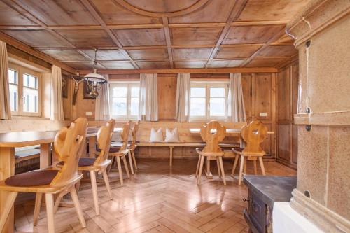 Annas Muntafuner Hus - image 4