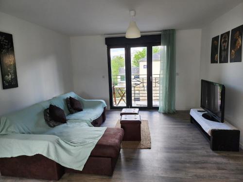 Appartement F3 élégant avec balcon à 15 mn de Paris, Stade de France, CDG - Location saisonnière - Stains