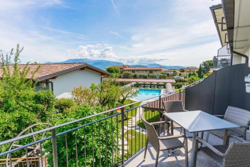 Suite with Pool View