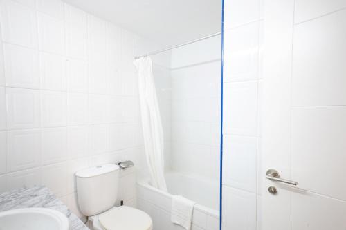 One-Bedroom Apartment with Balcony image 7