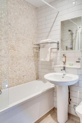 St Ives Hotel - image 8