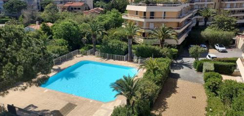 LA MIOUGRANO T2 48m2 4 pers, vue sur piscine, park
