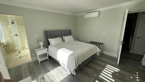 Oceansnest Guest House Room Type - Junior Suite with Balcony Oceansnest Guest House Room Type - Junior Suite with Balcony