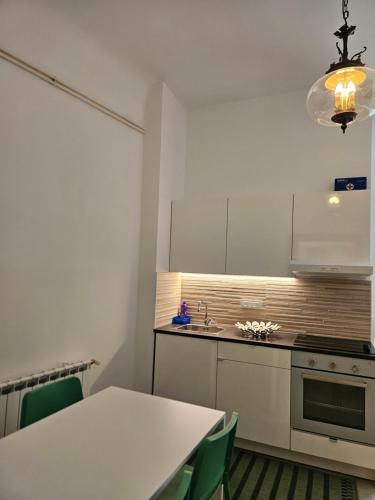 Apartments Lina - Center - image 2
