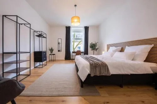 stayVision FS43 Wohnung 5 - 3 Schlafzimmer - 8 Gäste - 2 Balkone - top WLAN in Wuppertal, Deutschland