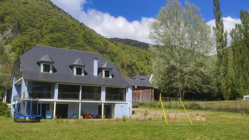 La Villa Bleue - Location saisonnière - Cadéac