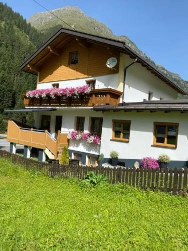 Ferienwohnung Rimml in St. Leonhard im Pitztal, Österreich
