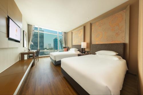 room detail thumbnail 1