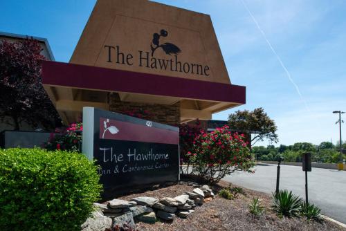 Hawthorne Inn&Conference Center - Hotel - Winston-Salem