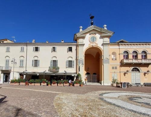 Case vacanza in centro storico Ca Marì e Casa Elena - Apartment - Moncalvo