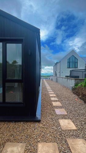 Deerpark semi sleeps 8 with sofa bed & optional extra outdoor sauna in Cashel