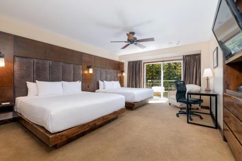 King Room with Two King Beds