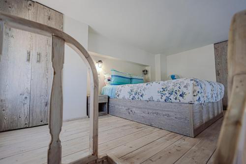 Blue Dream - Santorini - image 9