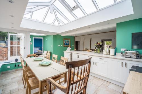 Myrtle Cottage 4 - image 2