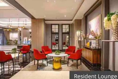 Anderson 2BR above pakuwon mall center high floor near Food Junction