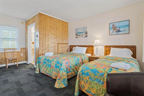 Economy Double or Twin Room - Street View - No Pets Allowed image 3