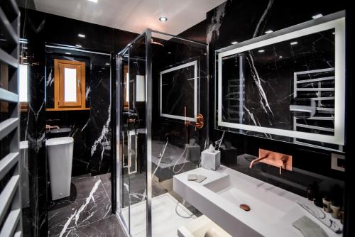 Luxury Rhome Via della Croce - image 4