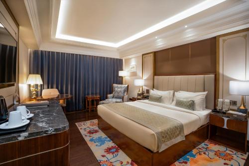 Chambre double, bain à remous