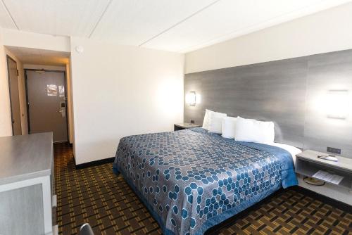 Coratel Inn & Suites by Jasper Mankato in Mankato, USA