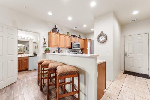 Fairway to Heaven Condo in Branson West, USA