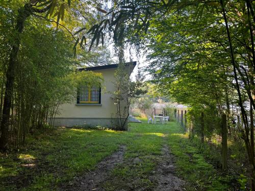 Chalet au bord de l'étang 4 pers