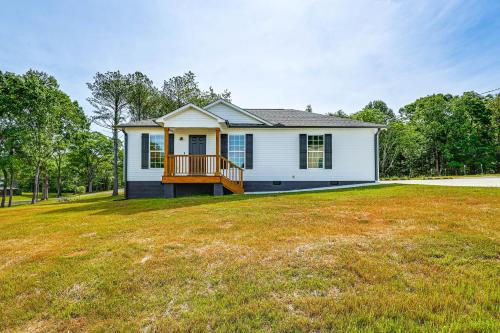 Secluded Guntersville Home Near Lake and Marinas! in Guntersville, Vereinigte Staaten von Amerika
