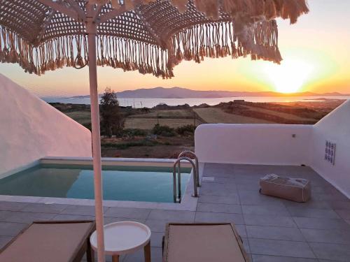 Ariadne's Crown Luxury Suites with Private Pool