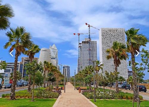 Luxurious apartment in the heart of CFC in Cil