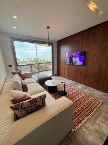 Luxurious apartment in the heart of CFC in Cil