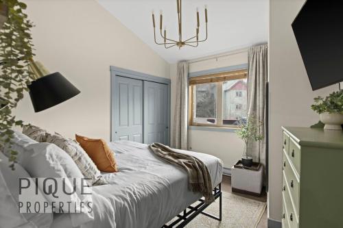 Alpine Loft with Pool, Hot Tub & Mountain Views, Canmore, Alberta