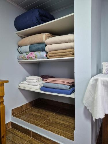 Loft para até 3 pessoas (Loft para ate 3 pessoas) in Campos Do Jordao