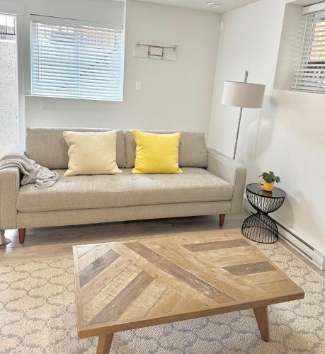 Bookyourhome in Langley, Canada