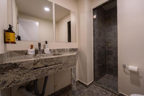 Presidential Suite image 10