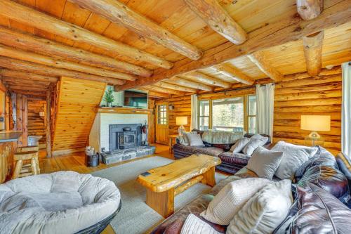 Picture-Perfect Vermont Mtn Cabin with Hot Tub! - image 12