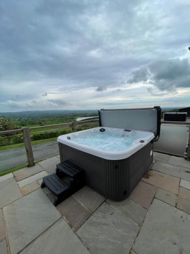 Valley View Luxury Lodges Gamekeepers 4 Bedroomed