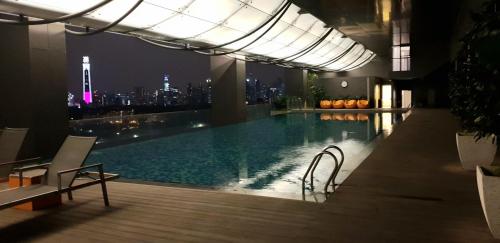 MCity Ampang City view with infinity Pool
