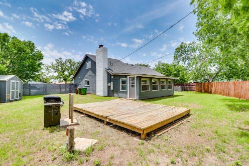 Pet-Friendly Round Rock Home - 19 Mi to Austin! in Round Rock, USA