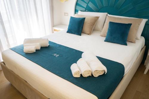 Alya Rooms 2