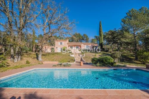 Villa proche Golfe de St Tropez - Location, gîte - Le Muy