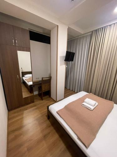 ART family hotel – Tbilisi, MA