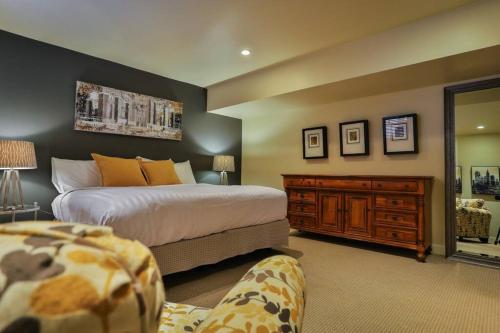 4 Mt Brewer by StayIn in พาโนรามา (BC)