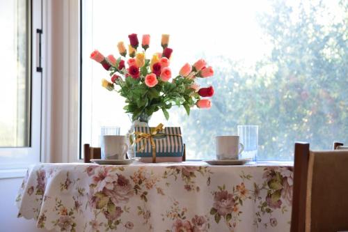 Effie's Escape Spacious country house 4