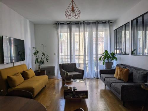 Appartement deux pièces cosy - Location saisonnière - Suresnes