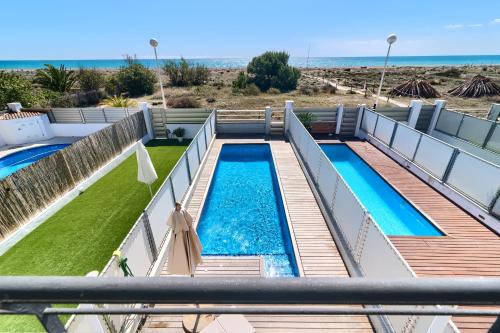  Casa frente al mar con piscina privada in Sagunto