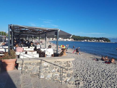 沙灘, T2 paisible, wifi, proche plage et pinède (T2 paisible, wifi, proche plage et pinede) in 濱海聖芒德里耶