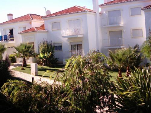 Exterior view, Oasis Parque Portimao in Vale da Arrancada