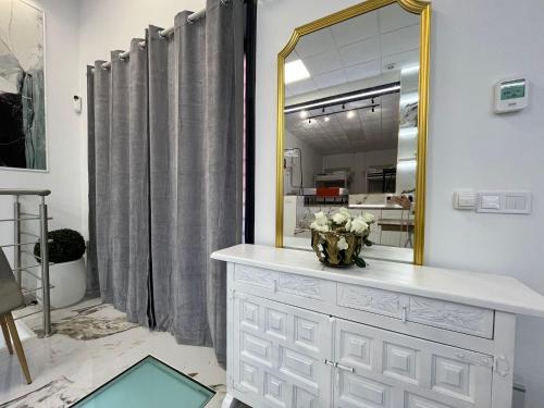 HAR8 luxury Deluxe, Madrid (photo 3)