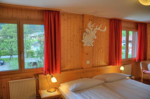 Hotel Garni Hostatt Room Type - Triple Room